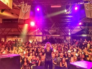 Miami Club di Monsano il venerdì latino con il Mamacita Gold