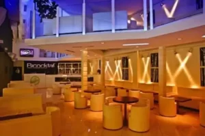 Enoteca Wine Bar Bicocktail